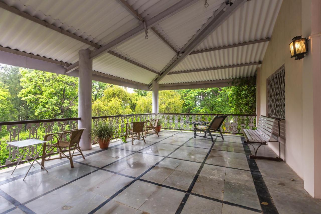 Saffronstays Firdaus Baug Khamshet Esterno foto