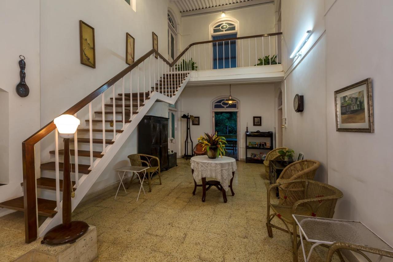 Saffronstays Firdaus Baug Khamshet Esterno foto