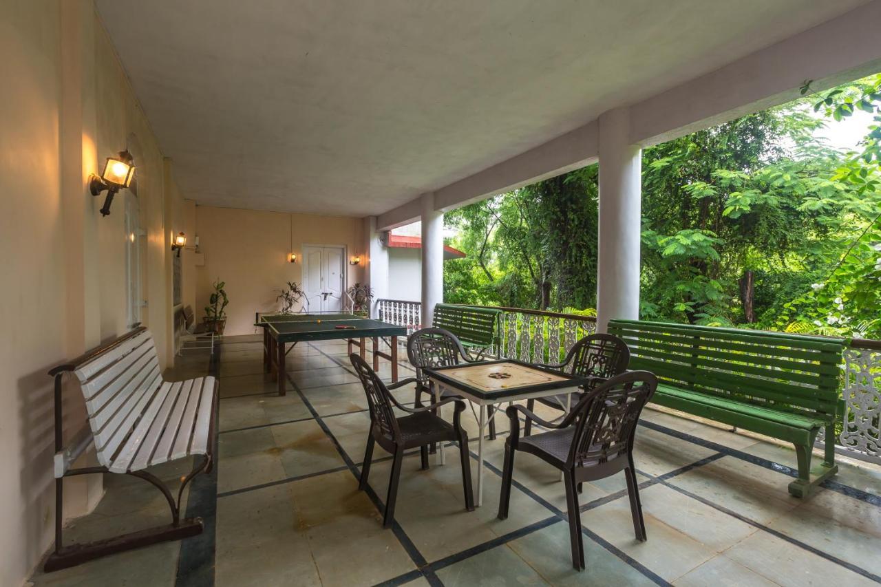 Saffronstays Firdaus Baug Khamshet Esterno foto