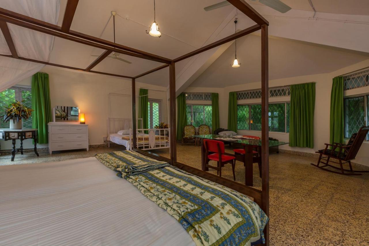 Saffronstays Firdaus Baug Khamshet Esterno foto
