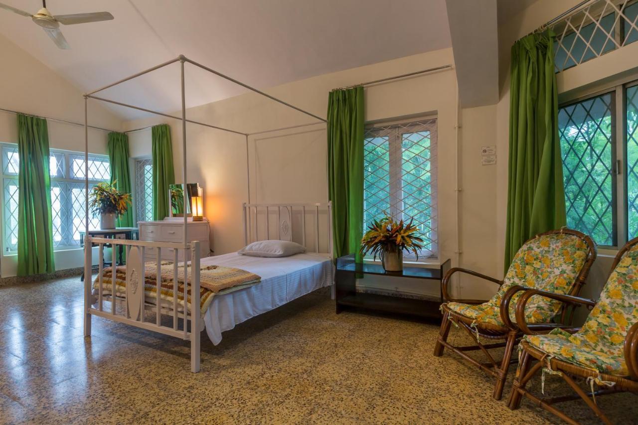 Saffronstays Firdaus Baug Khamshet Esterno foto