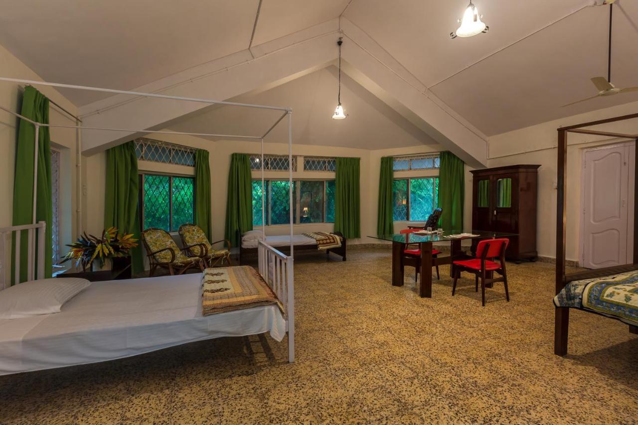 Saffronstays Firdaus Baug Khamshet Esterno foto